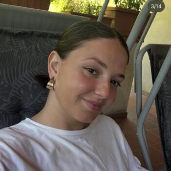 Babysitter Torricella Sicura: Giulia
