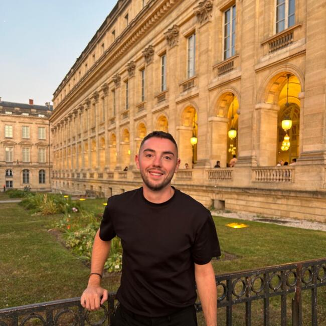 Babysitter in Auckland: Thomas