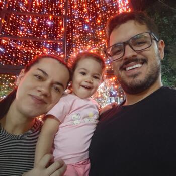 Babysitting job in Uberaba: babysitting job Laisa