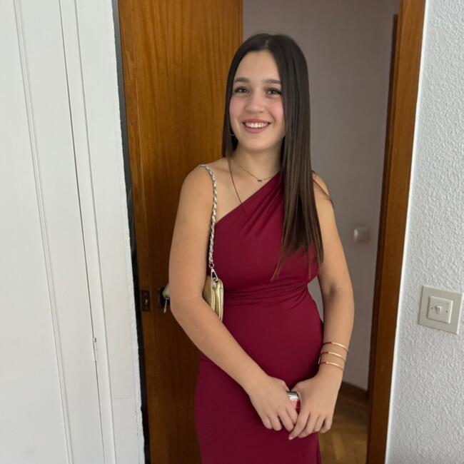 Babysitter in Pozuelo de Alarcón: Inés