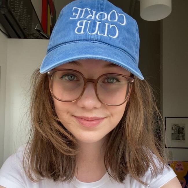 Babysitter in Christchurch: Lauren