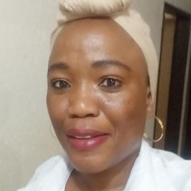 Babysitter in Klerksdorp: Florence