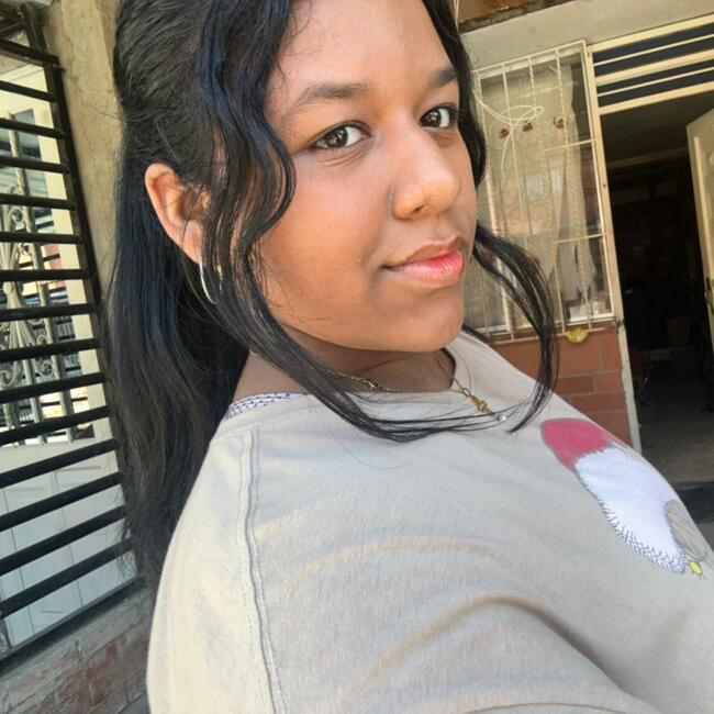 Niñera en Palmira: Laura isabella