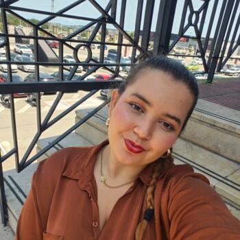 Babysitter in Mungia: Maria