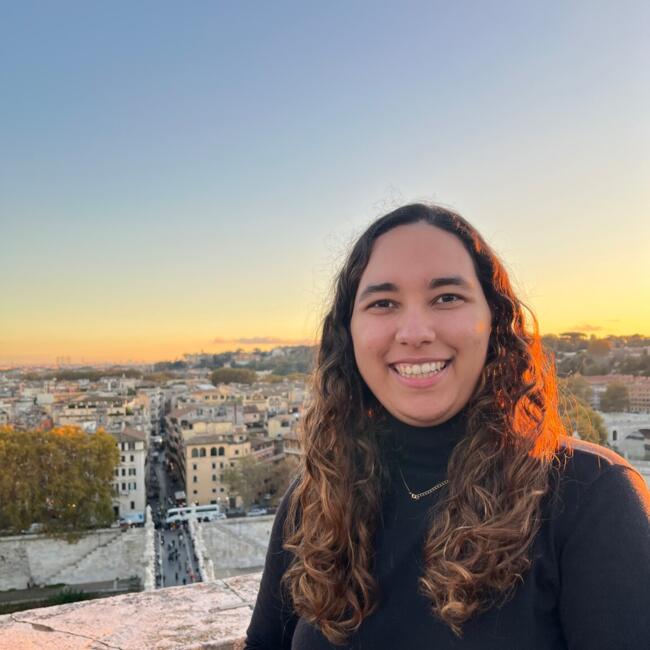 Babysitter in Aveiro: Letícia