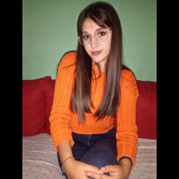 Babysitter in José María Ezeiza: Claudia
