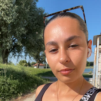 Baby-sitter Bourg-Saint-Andéol: Jahdaia
