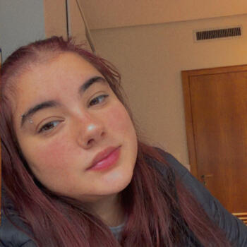 Babysitter in Porto Alegre: Victoria