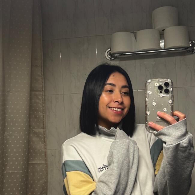 Canguro en Seseña Nuevo: Angelika