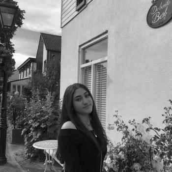 Babysitter Muiderberg: Sanam
