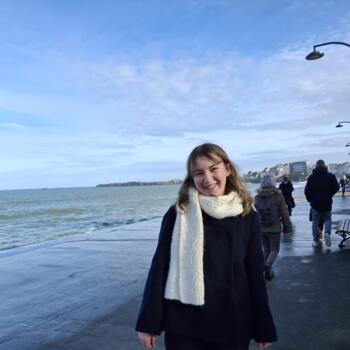 Baby-sitter Saint-Malo: Maora