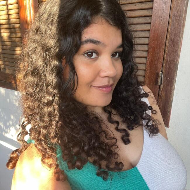 Babysitting job in Ipatinga: Helloiza
