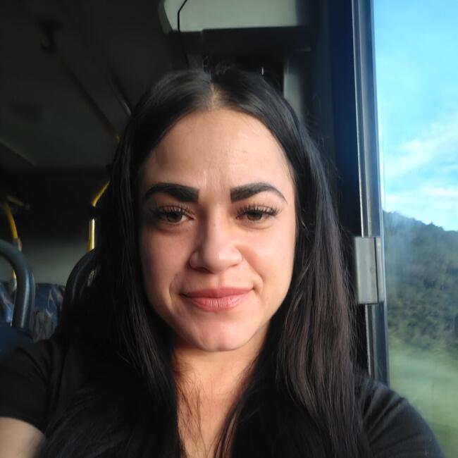 Babysitter in Arenilla: Mariela