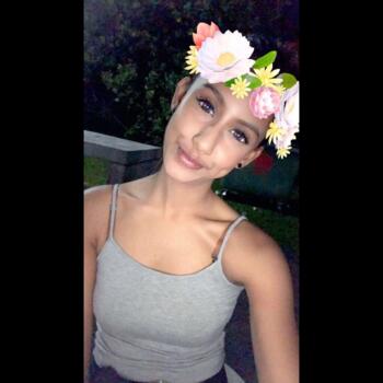 位于新加坡的临时保姆: Priya