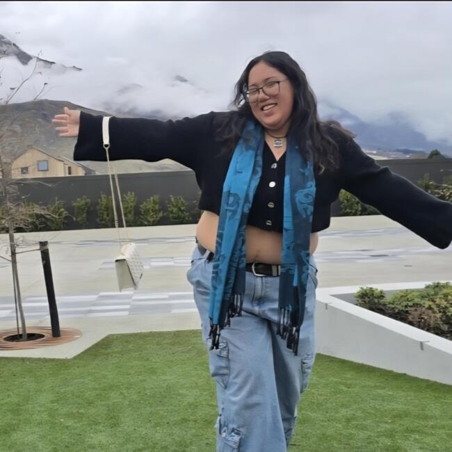 Babysitter in Drury: Sam