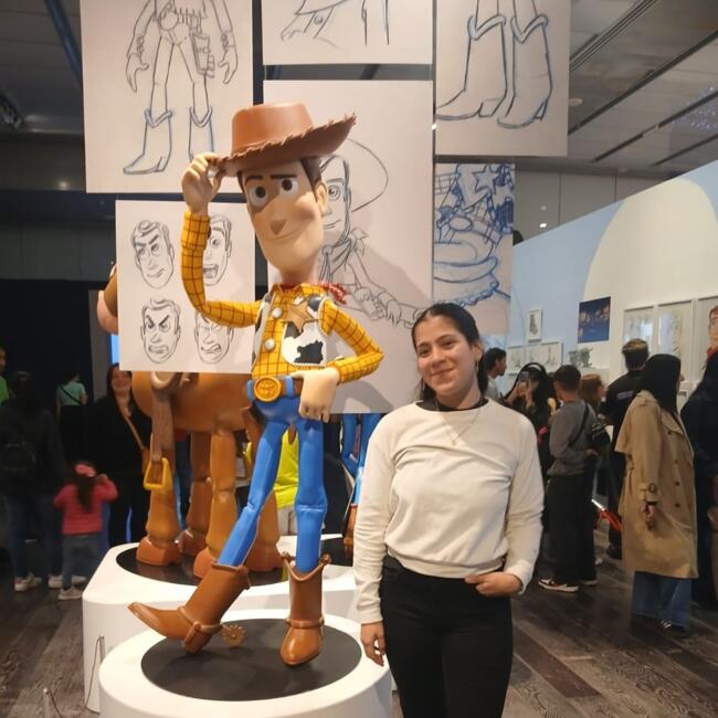 Niñera en San Miguel: Adri