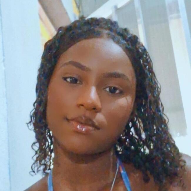 Babysitter in Magé: Vivian