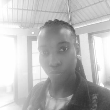 Babysitter in Kampala: Maria