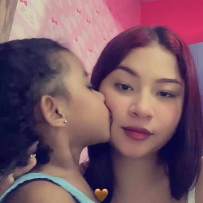 Babysitter in Macapá: Anny