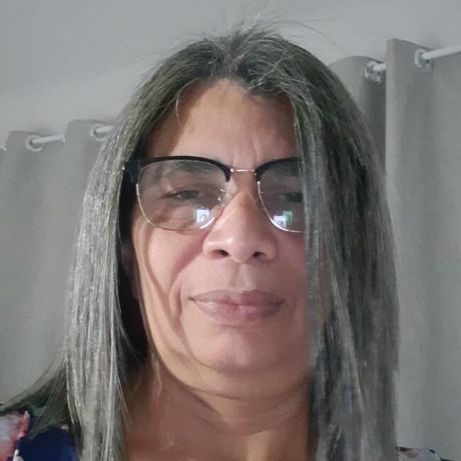 Babysitter in Barra Velha: Sonia