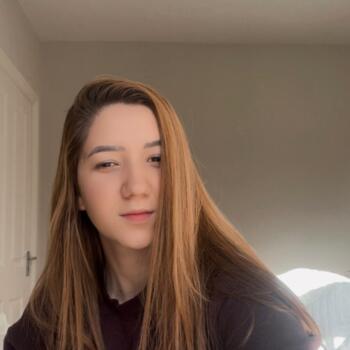 Babysitter in Ennis: Vitória