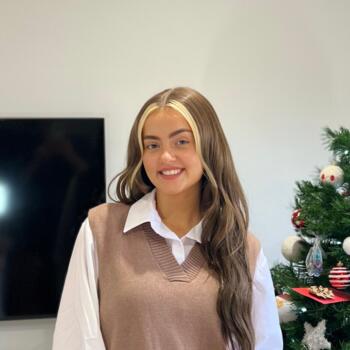 Nanny in Reading: Mia