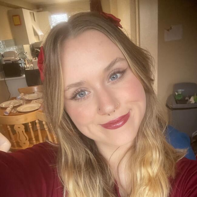 Babysitter in Madrid: Jasmine