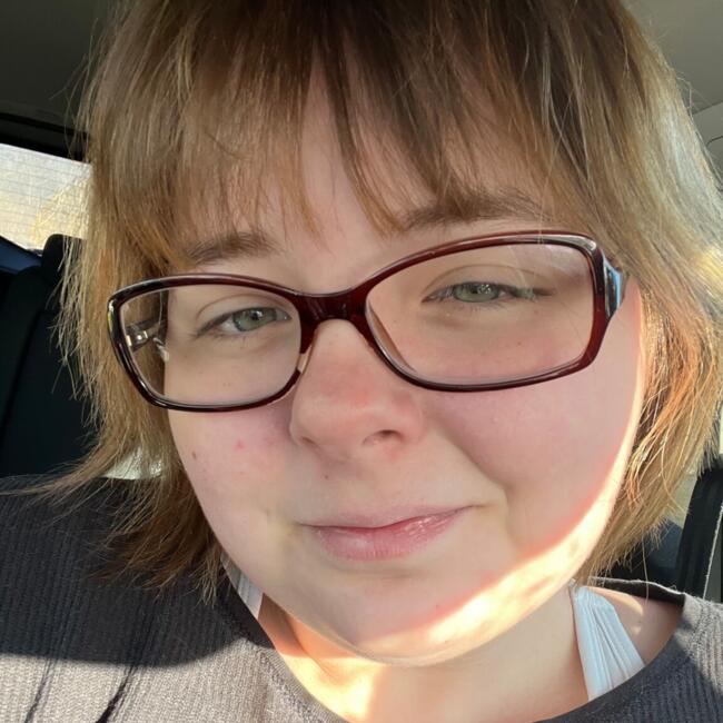 Babysitter in Camillus: Abigail