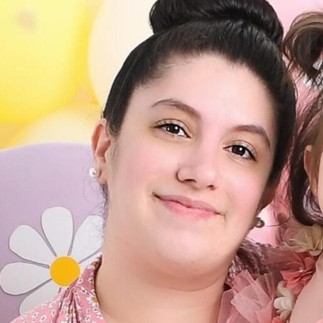Babysitting job in Luque: Yanina