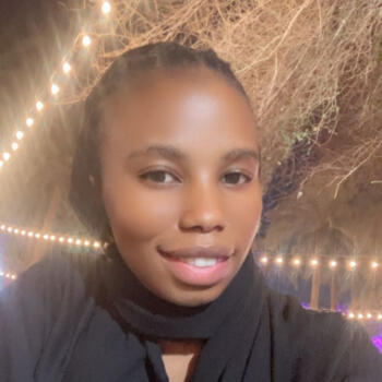 Babysitter Riyadh: Grace