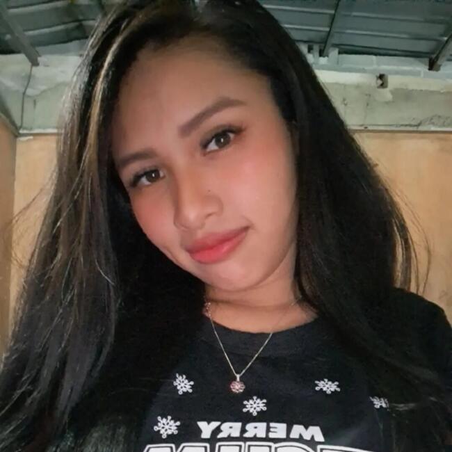 Babysitter in Panama City: Yariela