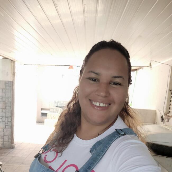 Babysitter in Guarapuava: Linette