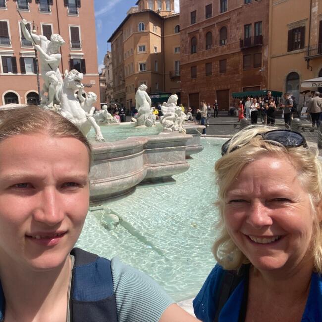 Oppaswerk in Leiden: Debora