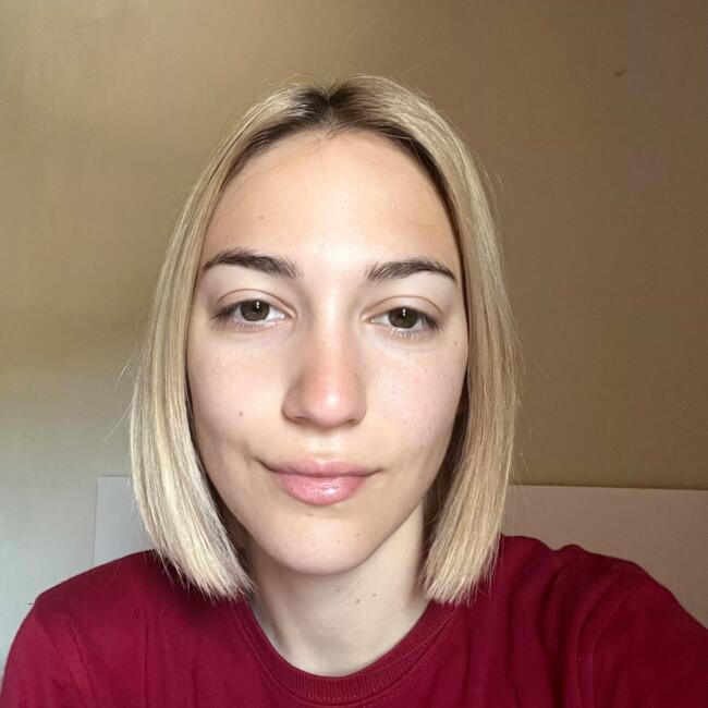 Babysitter a Pistoia: Giulia