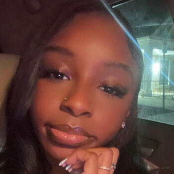 Babysitter in Germantown: Amiyah