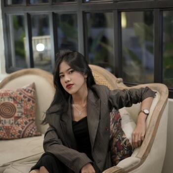 Lowongan pekerjaan babysitting di Kota Bekasi: lowongan pekerjaan babysitter Alifah