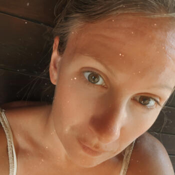 Delo varuške (Šmartno pri Litiji): Prosta dela Laura