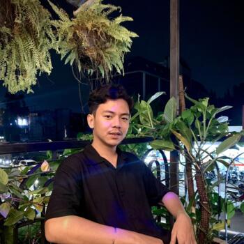 Babysitting job in Bekasi: babysitting job Ditto