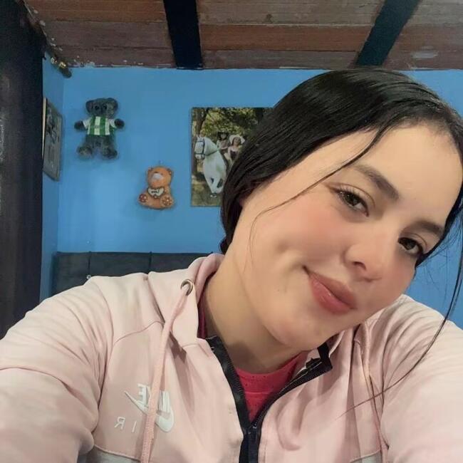 Babysitter in Seville: Leidy