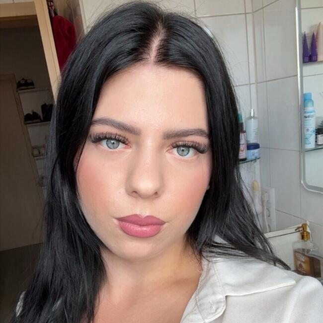 Babysitter in Schwandorf in Bayern: Loreen