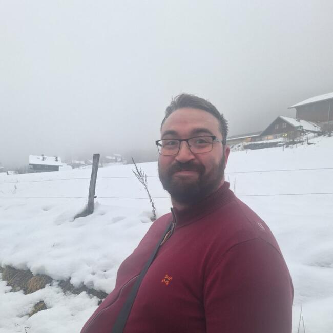 Babysitter in Grigny-sur-Rhône: Damien