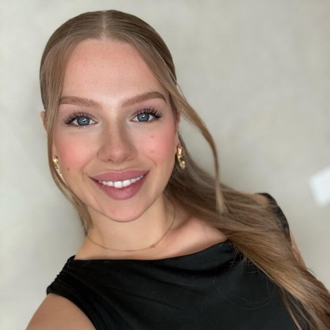 Babysitter in Melbourne: Aleisha