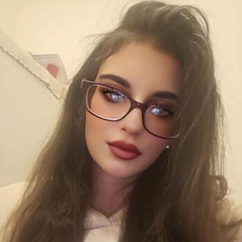 Dadilja Osijek: Tina