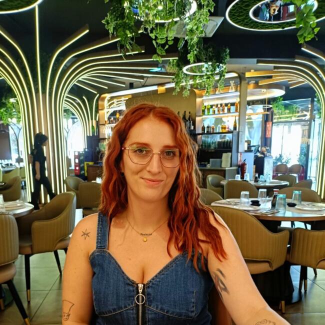 Babysitter in Sueca: Rebeca