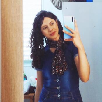 Babysitter in Campinas: Laurye