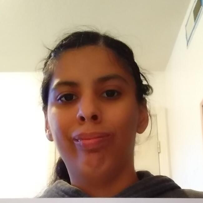 Babysitter in Lathrop (California): Jennifer