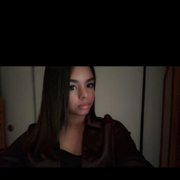 Baby-sitter Saint-Alban: Sana