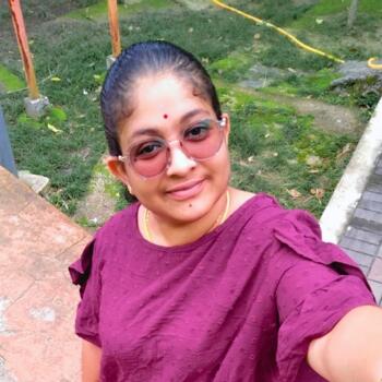 Babysitter in Johor Bahru: Priya