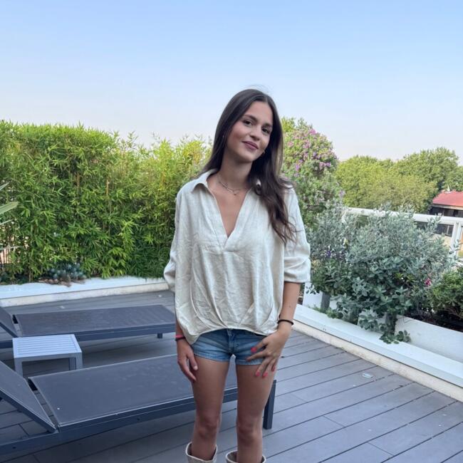 Babysitter in Montpellier: Jeanne