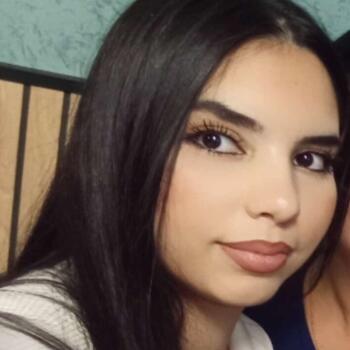 Canguro en Zaragoza: Nayara